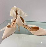 весільні туфлі зі стрічкою