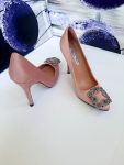 туфлі рожеві Manolo Blahnik