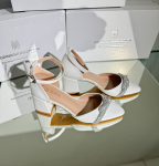 весільні туфлі на квадратних підборах