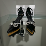 святкові туфлі