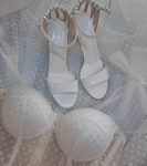 Весільні класичні лакові босоніжки