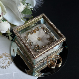 шкатулка, скринька для обручок