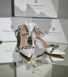 Весільні шкіряні туфлі з камінцями