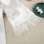 Весільний Халат білий короткий з пірям страуса + сорочка