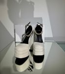 Весільні туфлі для нареченої на платформі ( лакові)