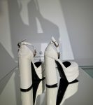 Весільні туфлі для нареченої на платформі ( лакові)