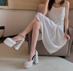 versace туфлі на платформі