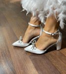 Весільні туфлі сатинові з бантами (знімається) 8 см