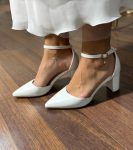 Весільні шкіряні туфлі  +брошка перли