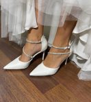 Весільні туфлі з камінцями