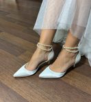 Весільні туфлі сатинові з перлами 6 см