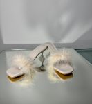 Босоніжки силіконові з пір`ям під весільні халати