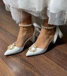 Весільні шкіряні туфлі з перлами +брошка (знімається)