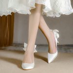 Весільні туфлі для нареченої з бантами на п'ятці 5см, 8 см