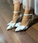 Весільні туфлі сатинові з атласними бантами