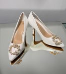 Весільні туфлі шкіряні з брошкою перли