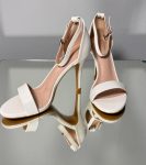 Весільні босоніжки білі класичні