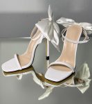 Жіночі босоніжки весільні атласні з бантами 11 см