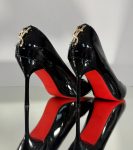 Лакові з червоною підошвою