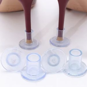 Накаблучники для підборів для трави